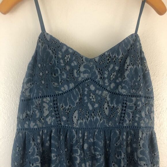 Loft lace cami blue eyelet spaghetti strap dress size 4P. New with tags - Picture 3 of 8